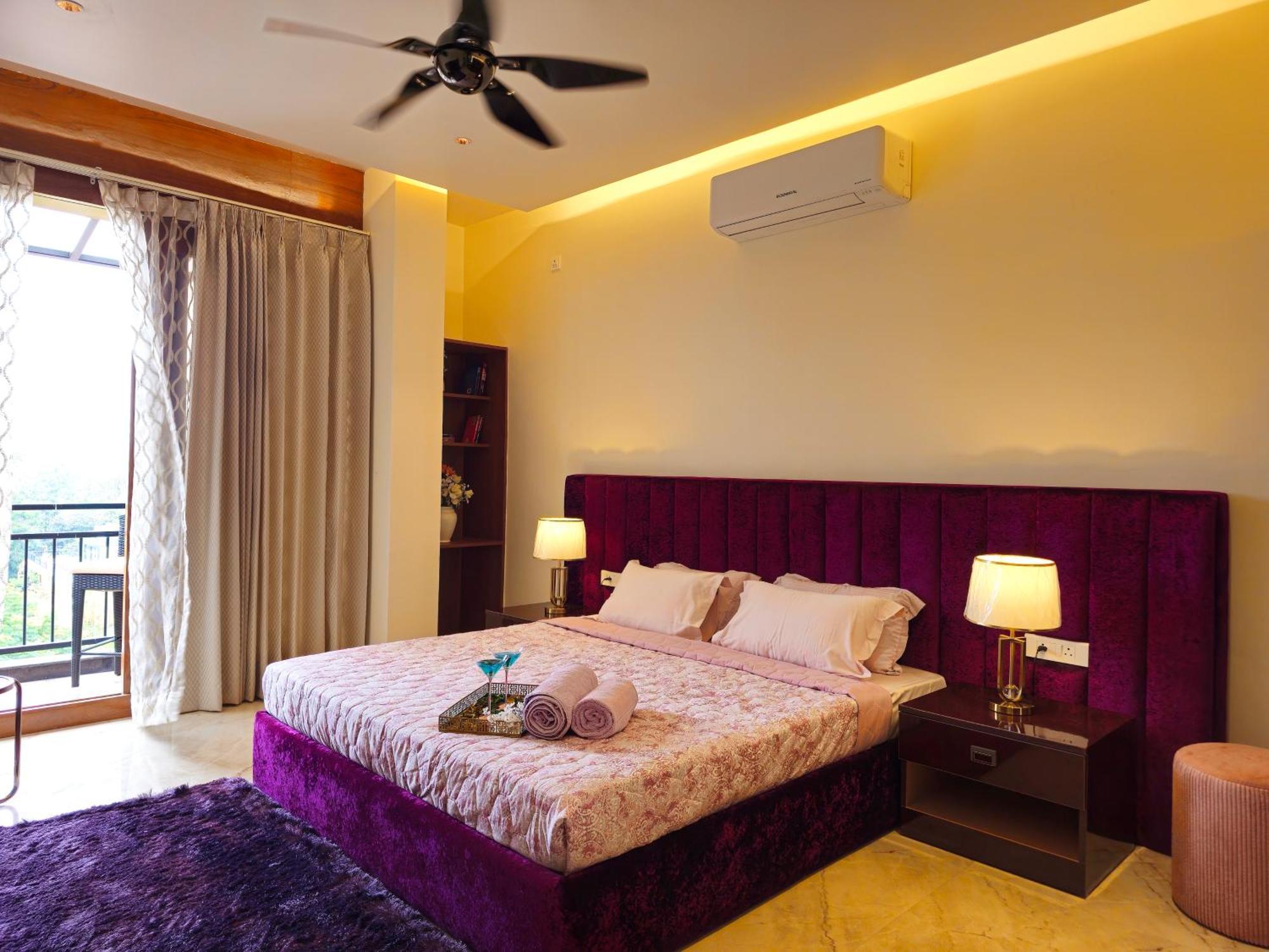 バンガロールThe Pentouz On 100 Feet Road Indiranagar - An Urban Luxury Retreatアパートメント エクステリア 写真