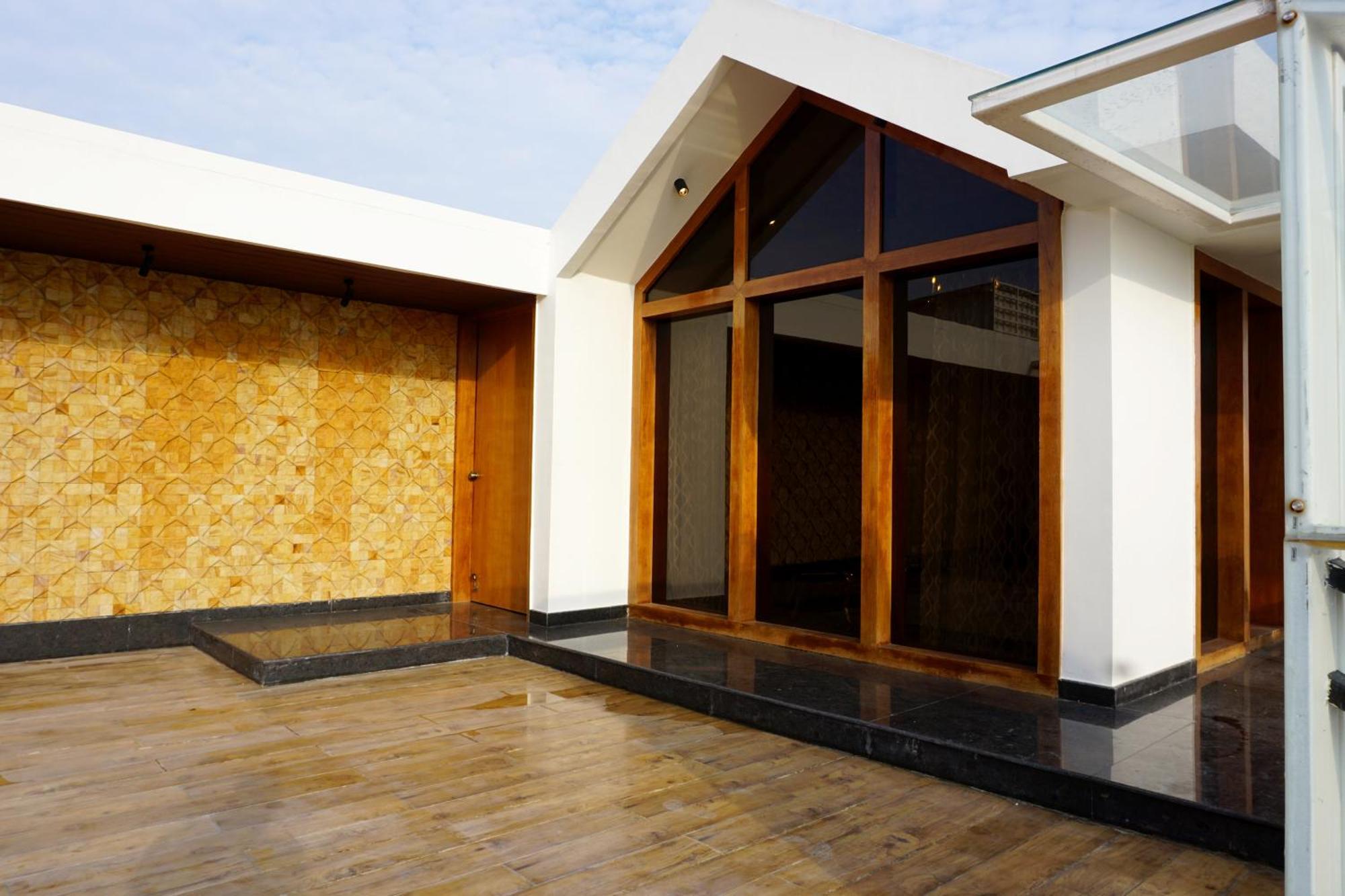 バンガロールThe Pentouz On 100 Feet Road Indiranagar - An Urban Luxury Retreatアパートメント エクステリア 写真