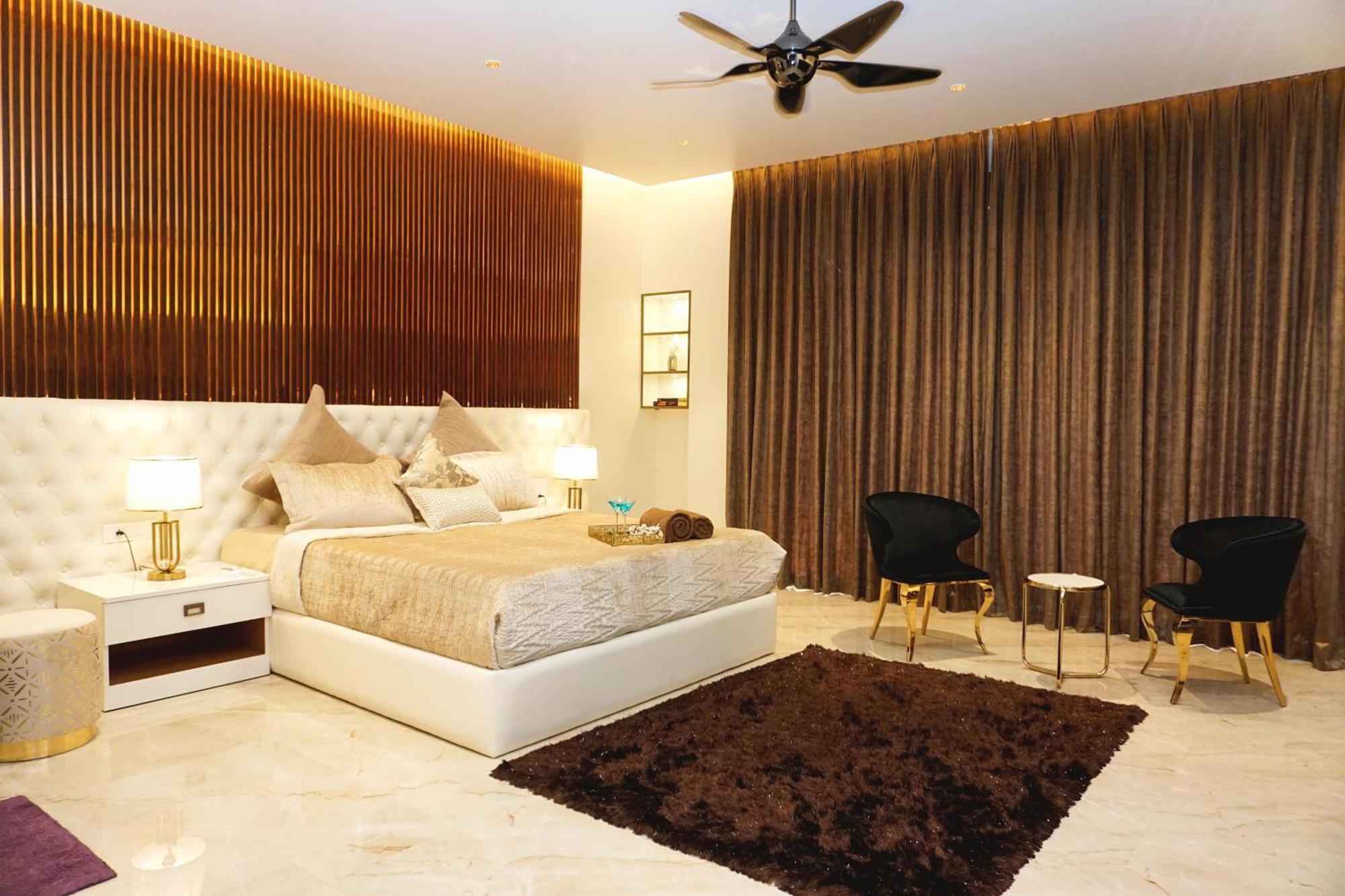 バンガロールThe Pentouz On 100 Feet Road Indiranagar - An Urban Luxury Retreatアパートメント エクステリア 写真